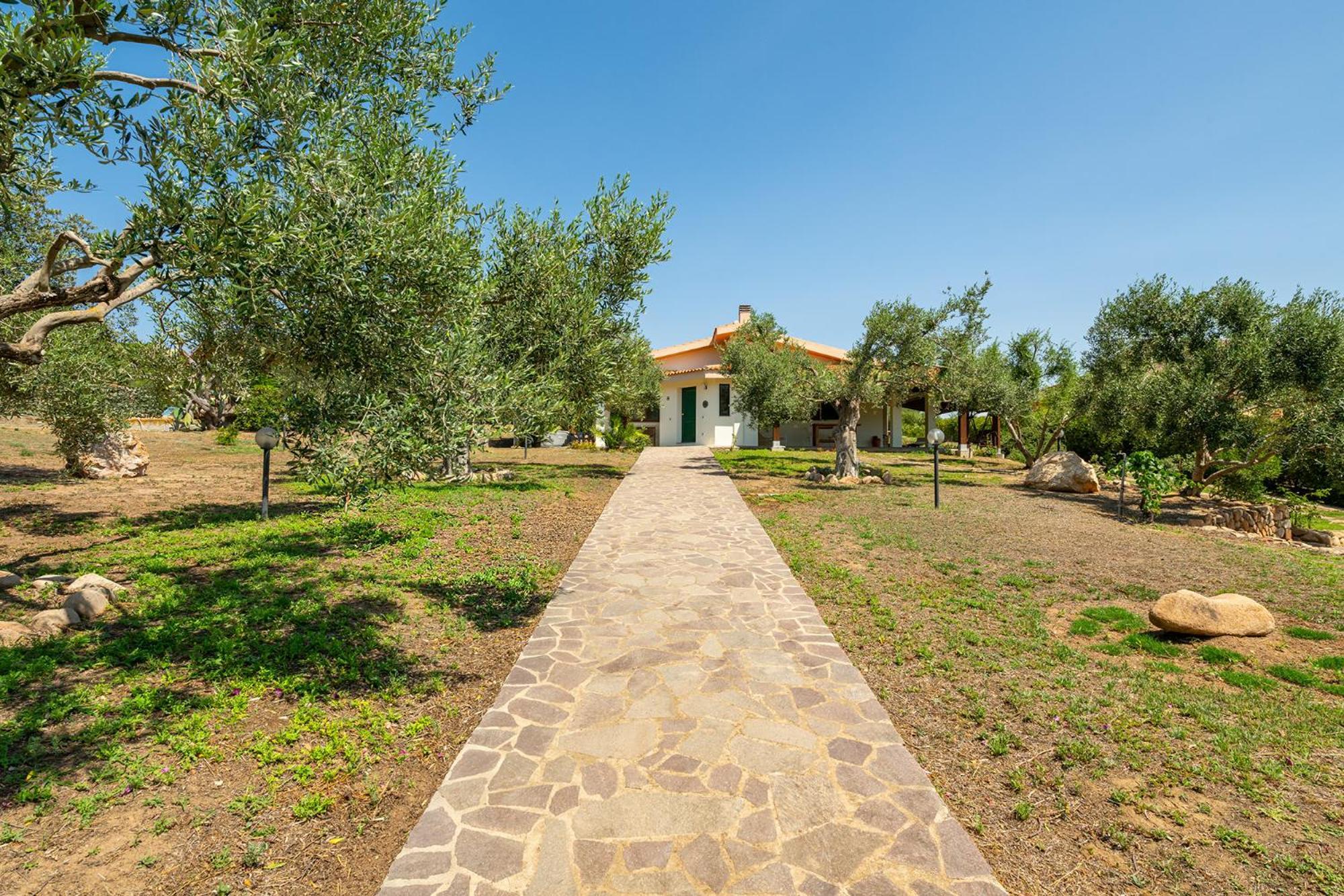 ホテル Casa Pilato Poggio dei Pini エクステリア 写真